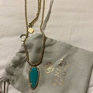Vintage Kendra Scott Arrowhead Necklace